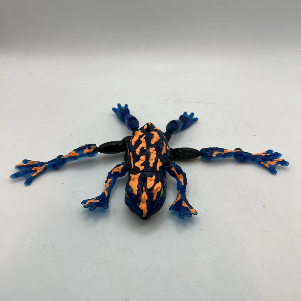 1996 Transformers Beast Wars Spittor Frog Vintage Action Figure